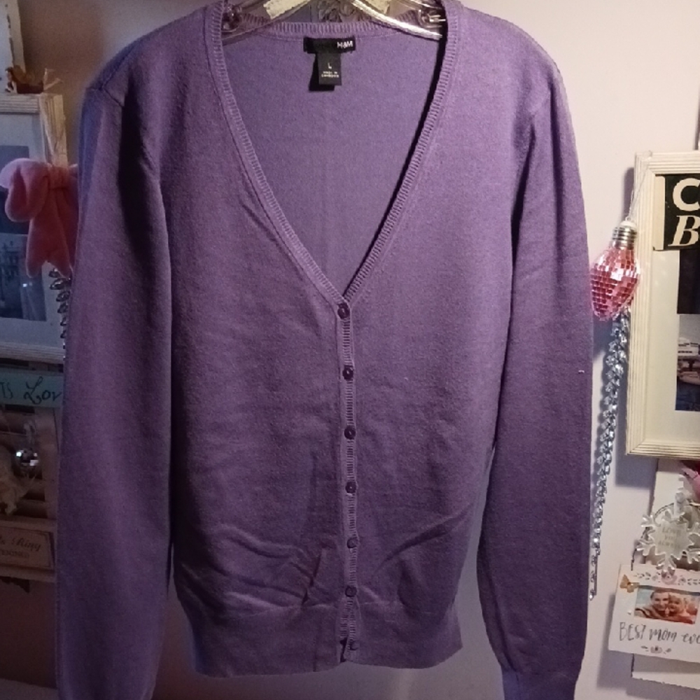 Gorgeous! H&M Lavender Cardigan Sweater L * New*